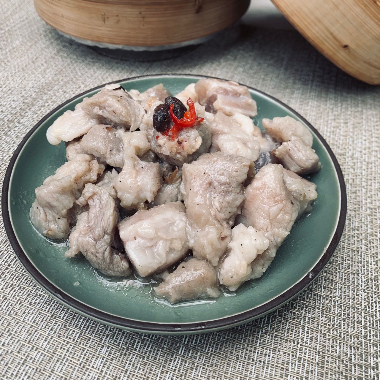 知名飯店港點【豪鼎私廚】魚子燒賣/葡式焗蛋塔/煲湯