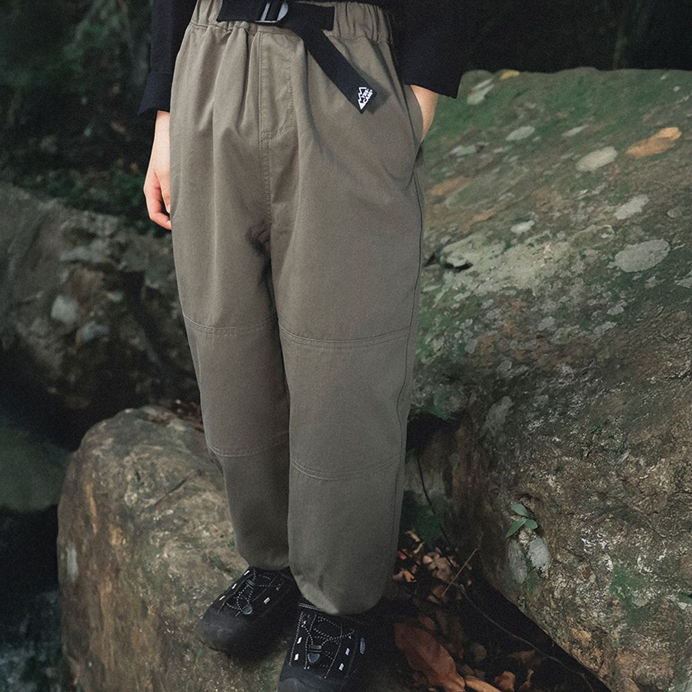 純棉耐磨後口袋工裝休閒長褲-軍綠