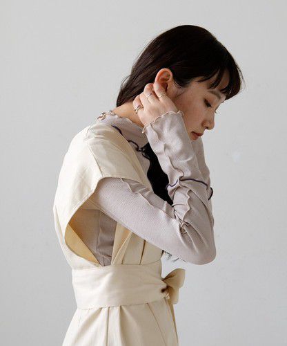 日本 Bou Jeloud - 木耳滾邊長袖上衣-淺灰