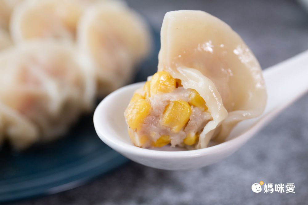 爆汁飽滿內餡！【立祥公寓】手工黑豬肉水餃 外皮Ｑ彈