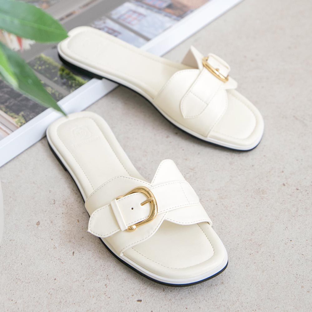 韓國 PINKELEPHANT - 裝飾金釦寬帶平底拖鞋(1cm)-象牙白