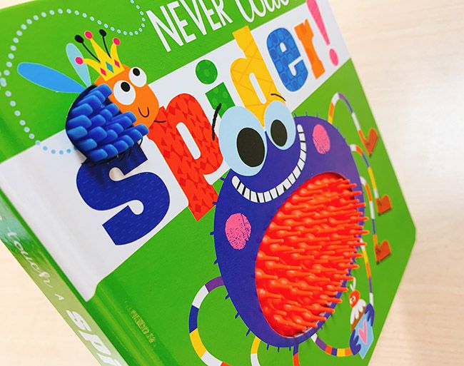 刺激小肌肉發展必入手觸摸書＆亮片書