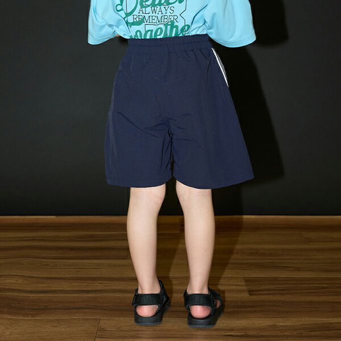 日本 b-ROOM - 輕盈尼龍側邊線條短褲-靛藍