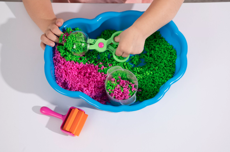 輕捏好塑形【美國Educational Insights 粒粒黏土】不卡指縫！