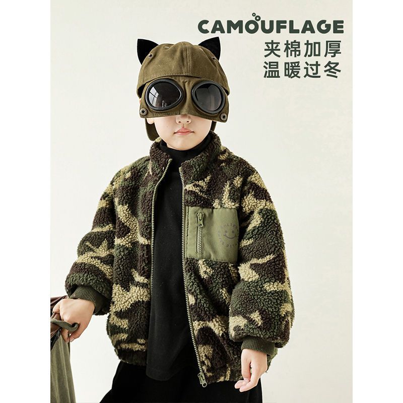 TONGMO - 帥氣羊羔絨立領迷彩長袖外套-綠色