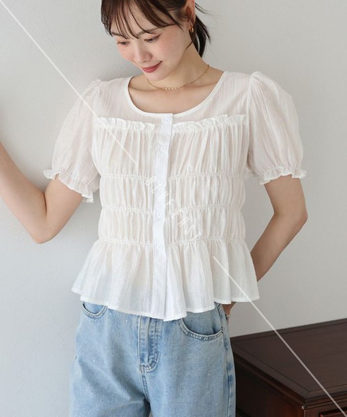 日本 BLUE EAST - 顯瘦皺摺荷葉泡泡短袖上衣-白