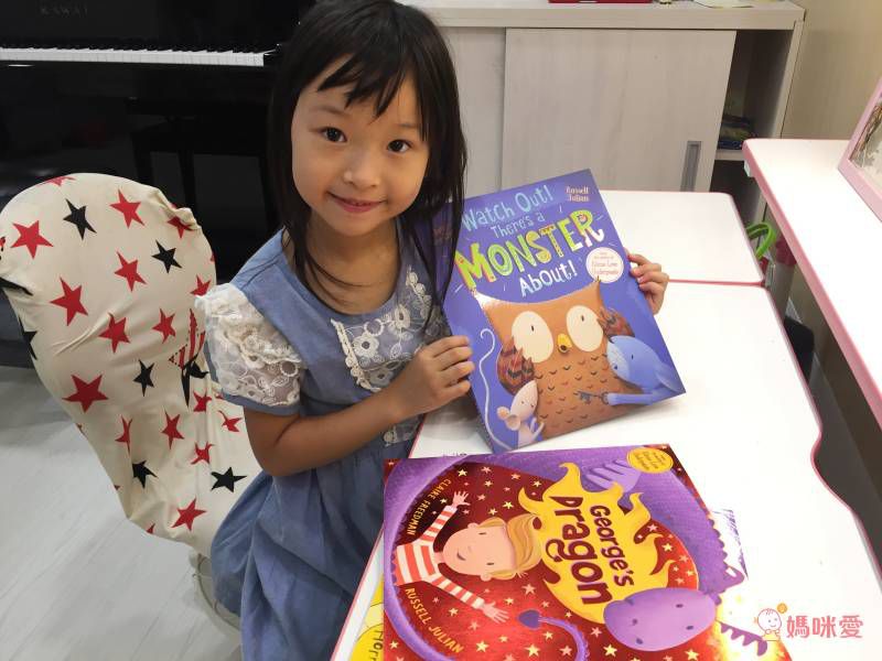 《大象艾瑪ELMER》英文繪本10書＋有聲CD套組✯ 單本不到百元！ 英文親子共讀首選♬