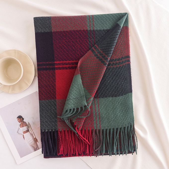 Love, Charlotte - 聖誕新年百搭紅色仿羊絨圍巾披肩-復古紅綠格 (均碼 (70x190cm))