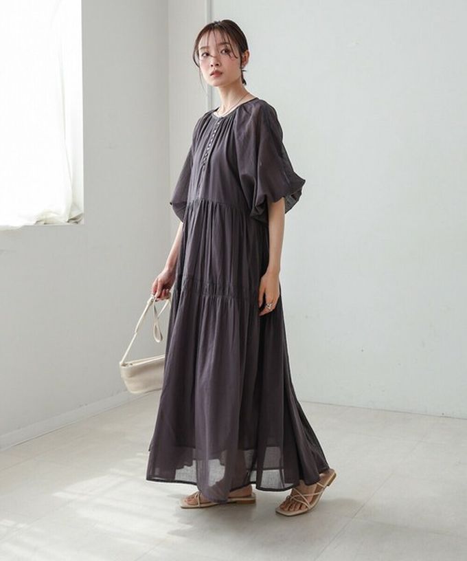 日本 Bab - 100%棉 巴里紗柔軟素色寬袖洋裝-象牙白