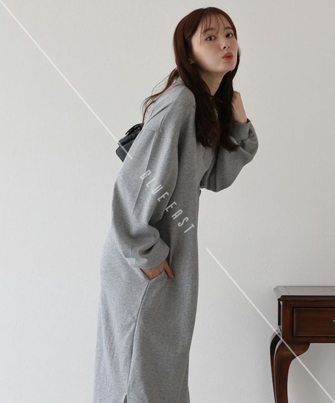 日本 BLUE EAST - 半拉鏈時尚休閒長袖洋裝-象牙白