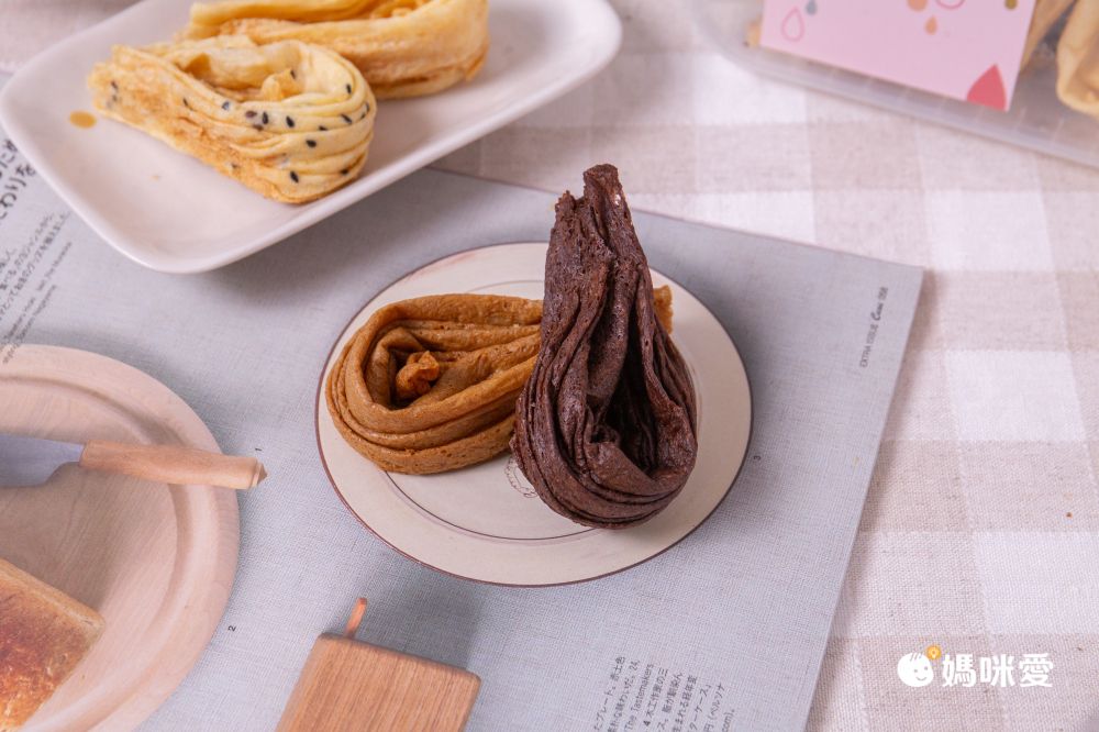 100%純可可＋低甜度海藻糖！嗨嗨千層水滴蛋捲
