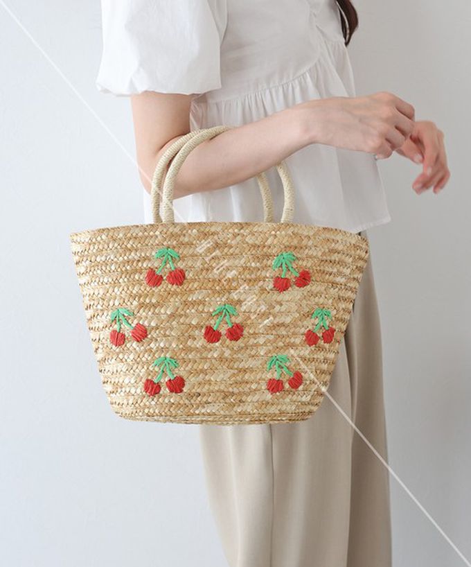 日本 BLUE EAST - 可愛水果刺繡夏日草編手提包-櫻桃