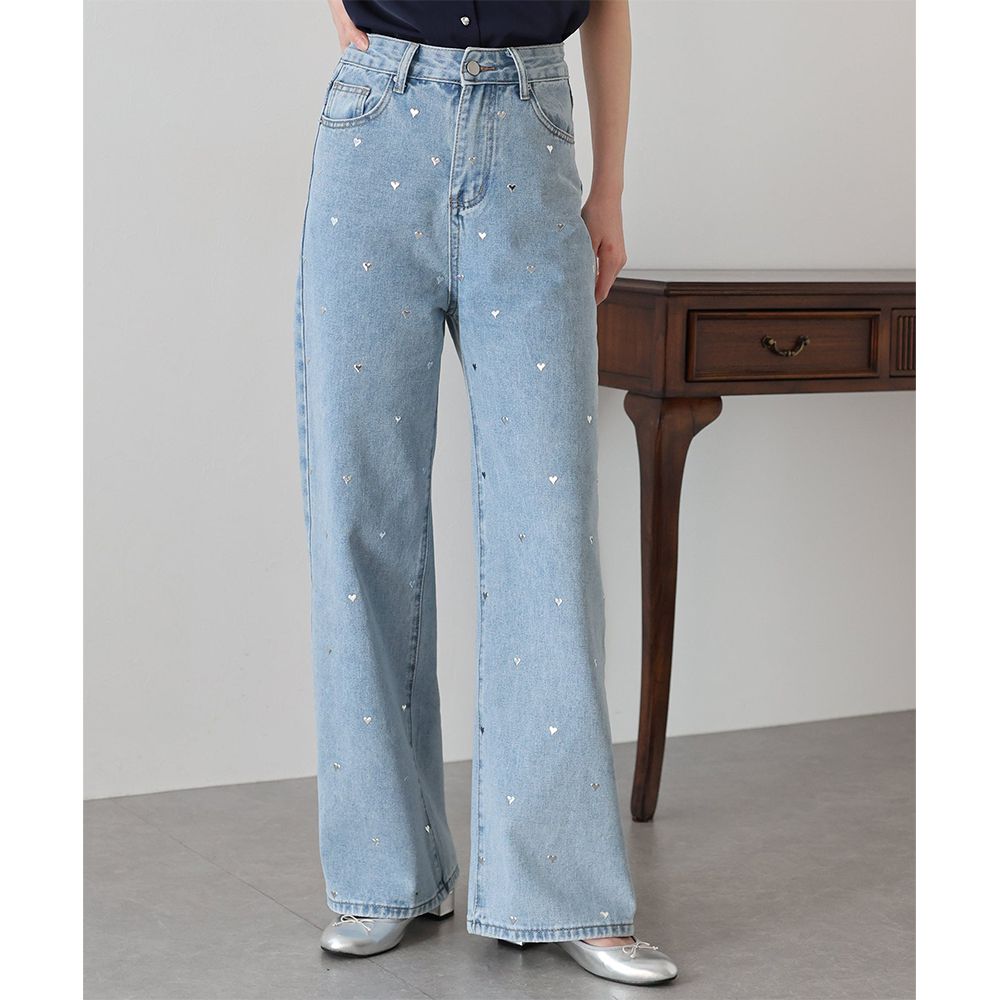 滿版愛心鉚釘高腰丹寧寬褲-淺藍