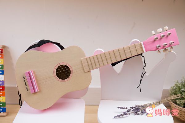 荷蘭 New Classic Toys - 幼兒音樂吉他-經典版B