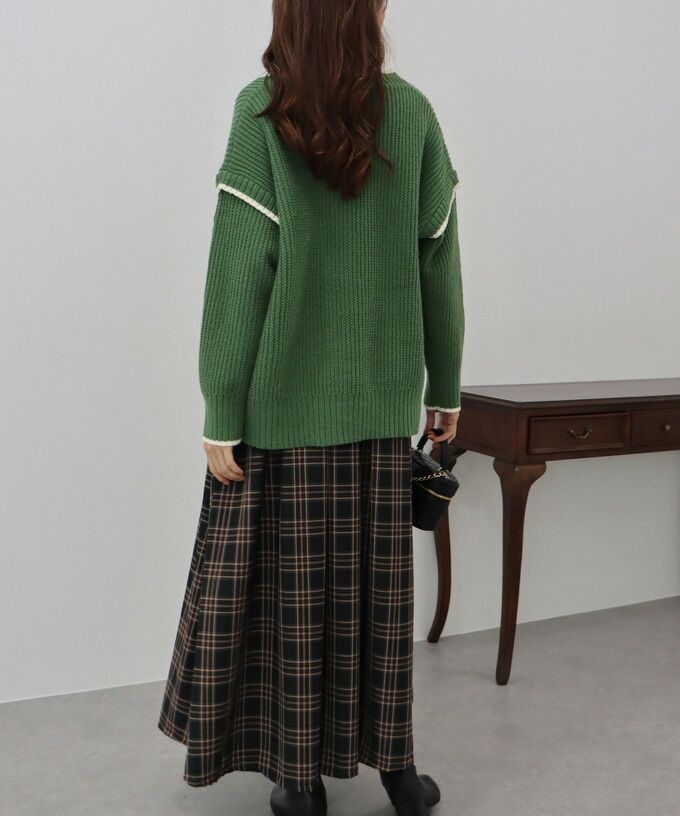 日本 BLUE EAST - 撞色滾邊落肩針織毛衣-米白