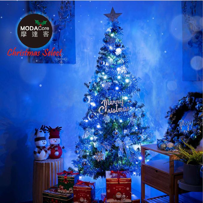 MODACore 摩達客 - 摩達客耶誕-8尺/8呎(240cm)特仕幸福型裝飾綠色聖誕樹+冰雪銀藍系全套飾品配件+100燈LED燈藍白光插電式*2/贈控制器/本島免運費