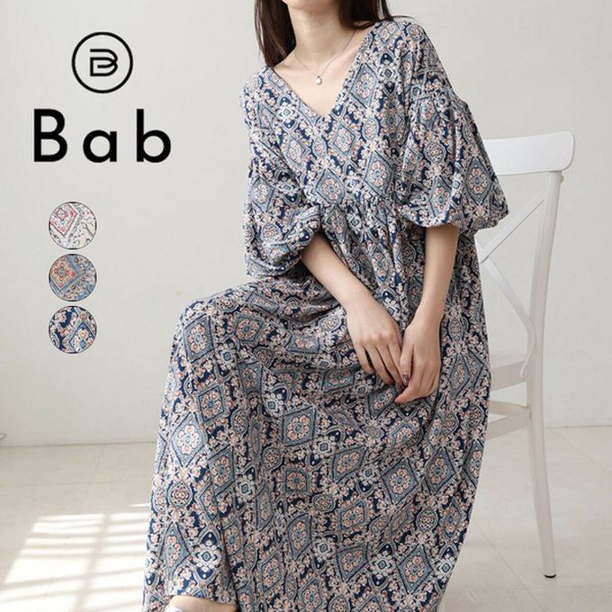 日本 Bab - 滿版歐風印花V領泡泡寬袖洋裝-象牙粉系