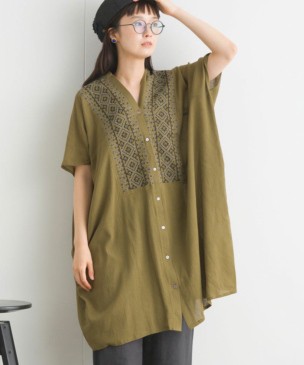 日本女裝代購 - 100%印度棉 前刺繡V領長版短袖上衣-白
