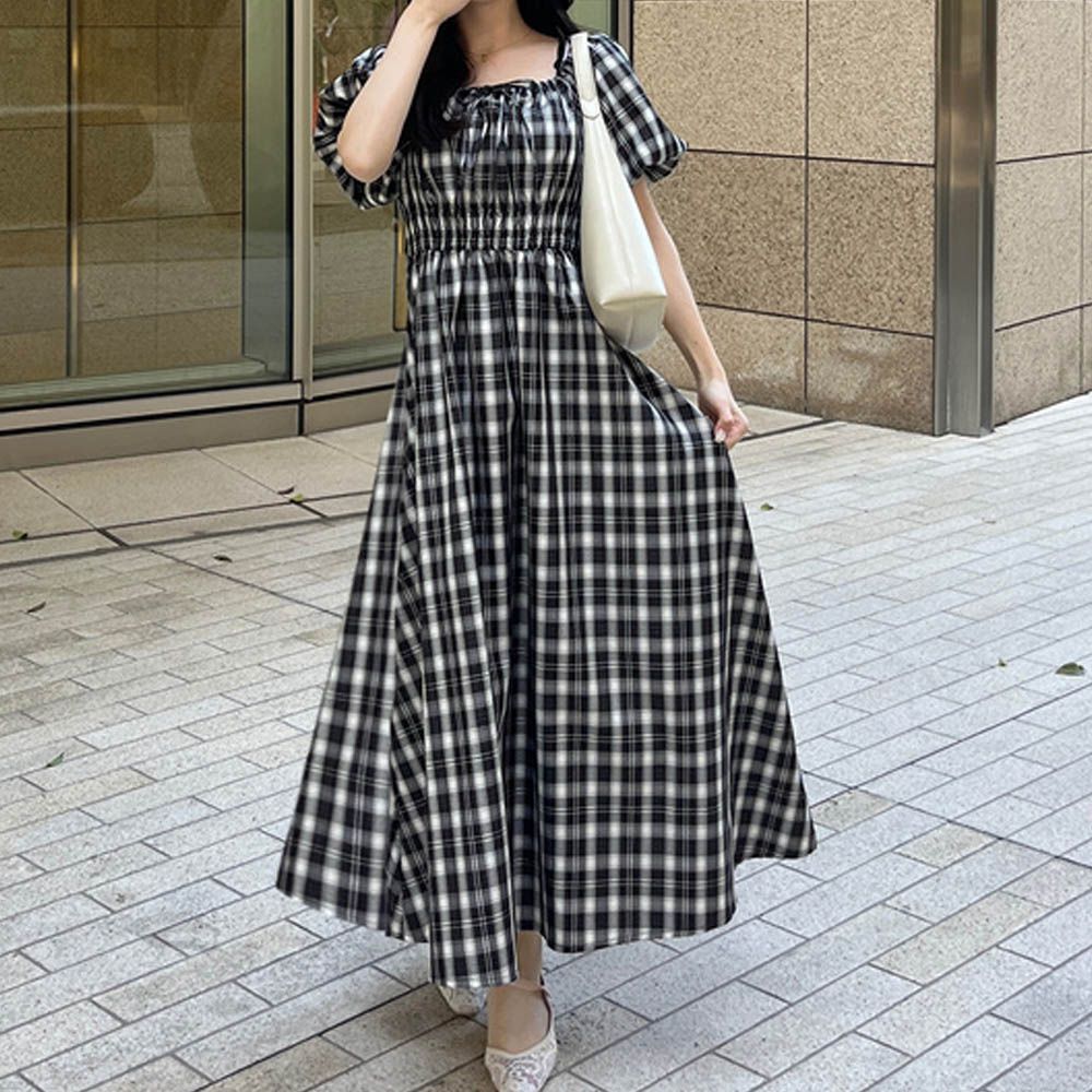 氣質格紋泡泡短袖方領洋裝-黑 (F)