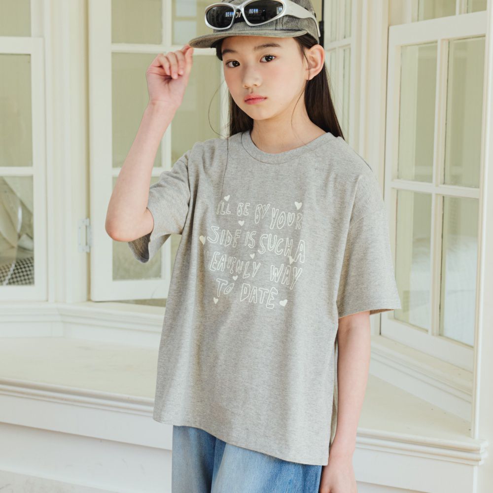 sm2 愛心點綴文字印純棉短袖上衣-灰