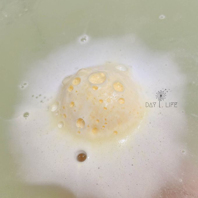 玩玩 Play - 韓國I'm BOMB轉轉星球香氛沐浴球-Fluttering Night