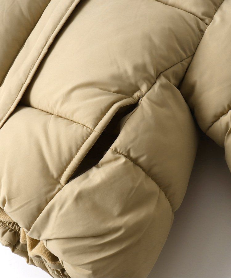 日本 BREEZE - 蓬鬆溫暖連帽立領羽絨外套-黑