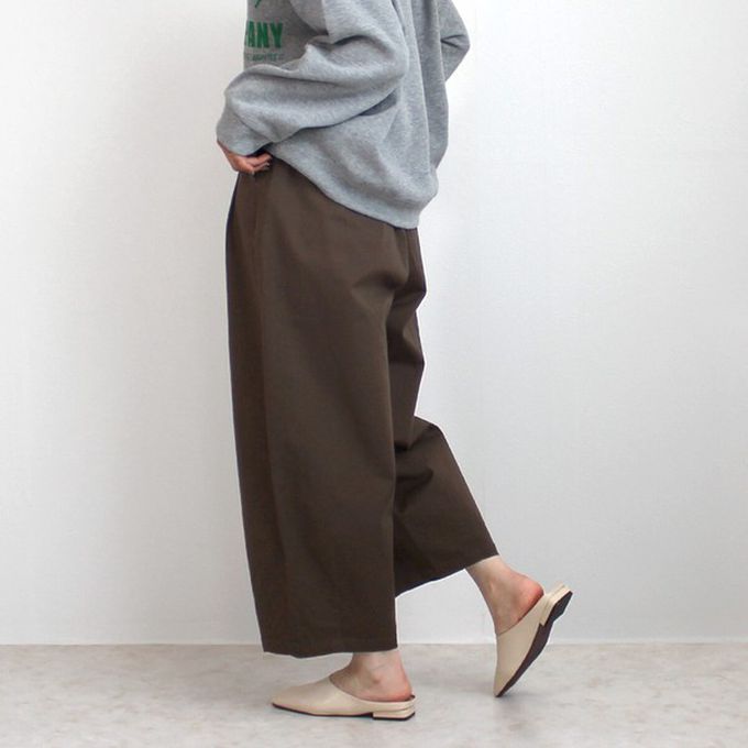 日本女裝代購 - [熱銷款] 超藏肉休閒錐形美腿褲-卡其