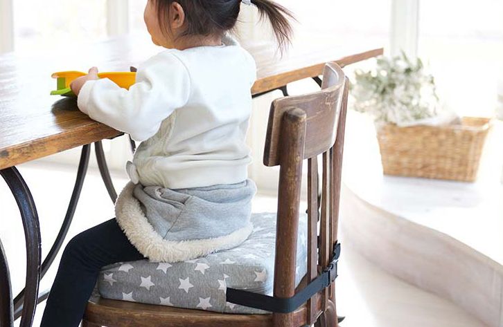 日本兒童增高座墊Ｘ防水圍兜 ★ 用餐更輕鬆！