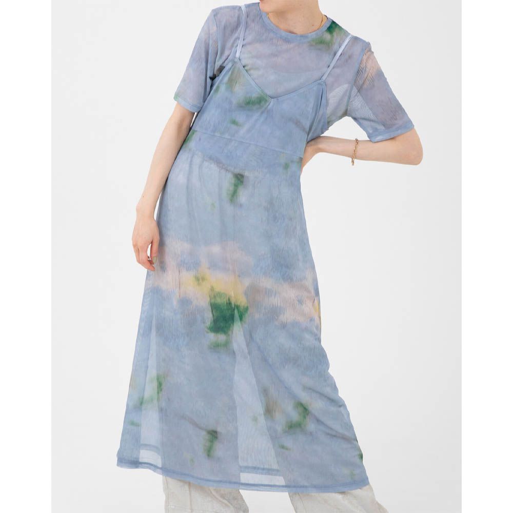 穿搭有型 暈染透膚細肩帶洋裝-水藍系