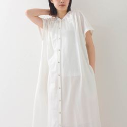 日本 OMNES - 接觸涼感 氣質金釦襯衫式短袖洋裝-白