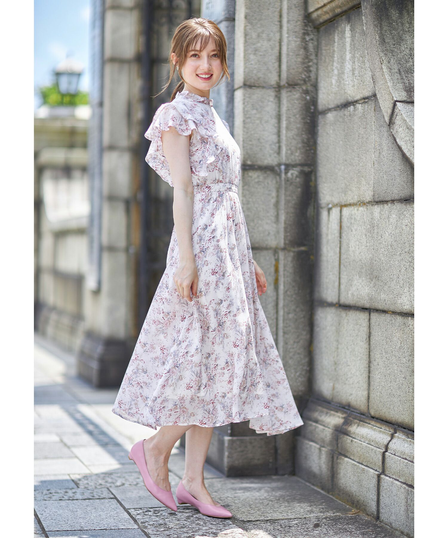 日本 tocco-closet - 優雅荷葉領無袖洋裝-甜蜜花園-天空藍