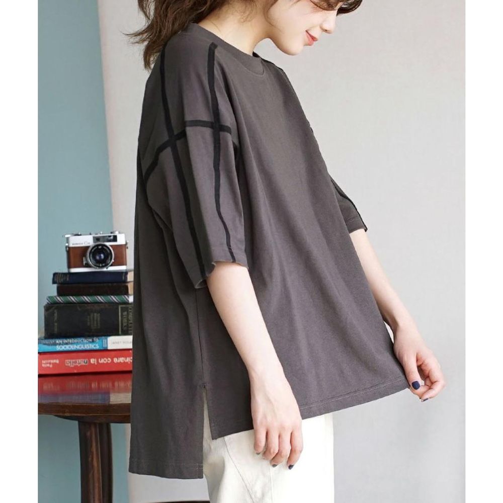 日本 zootie - 純棉線條拼接設計感五分袖上衣-黑