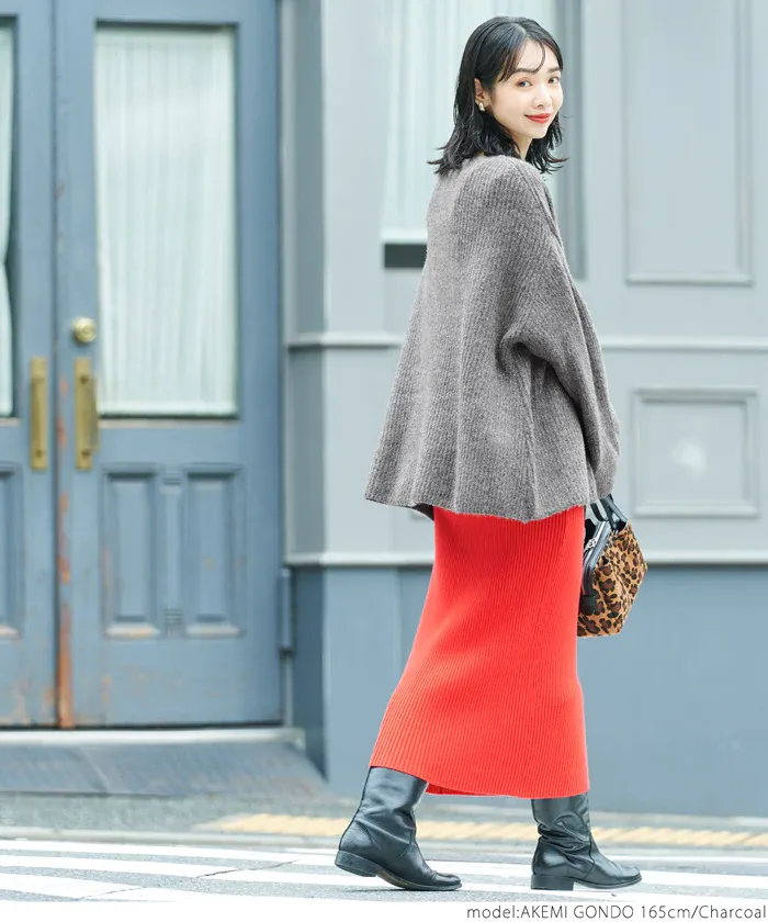 日本 COCA - ふあふあ 船型領柔軟寬鬆毛衣-炭灰