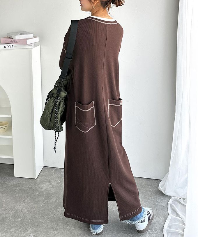 日本 Classical Elf - Java 俏麗縫線大口袋長袖洋裝-摩卡