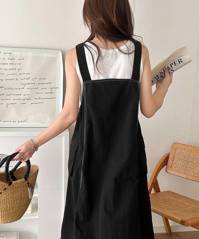 日本 Classical Elf - Java 工裝風舒適傘擺尼龍吊帶裙-海軍藍