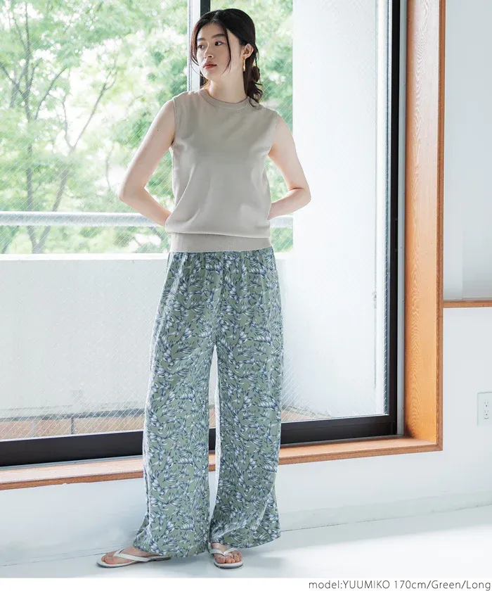 日本 COCA - 100%嫘縈 涼爽印花修身寬褲-葉子紋-檸檬黃