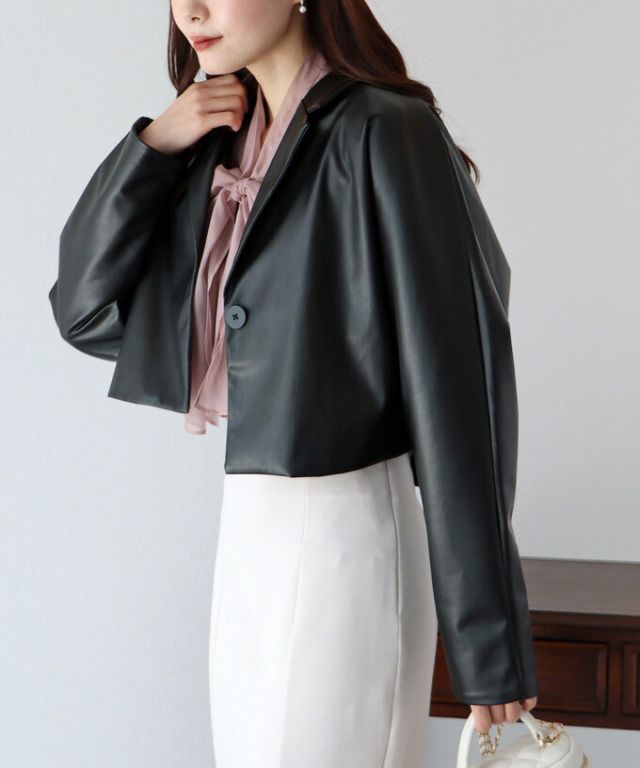 日本 BLUE EAST - 俐落短版西裝外套-米白