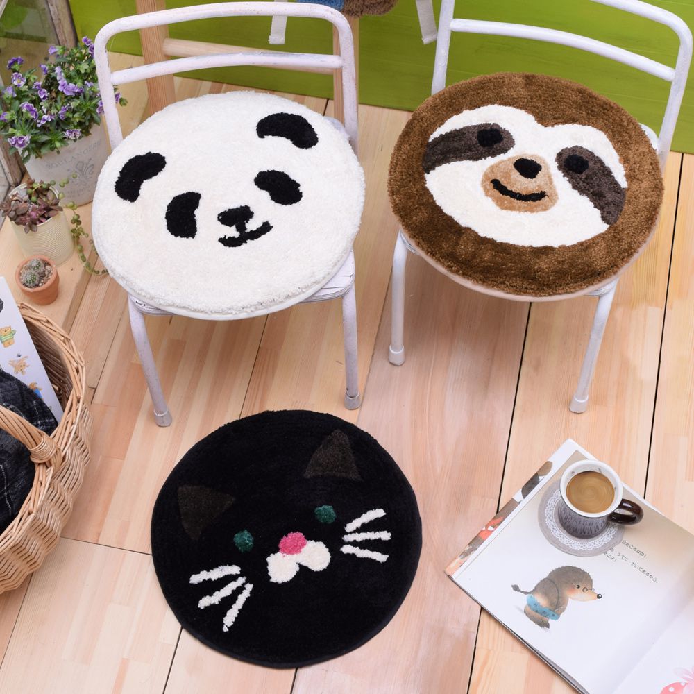 日本 TOMO - 可愛柔軟圓型坐墊/椅墊-熊貓-黑白 (約φ33cm)