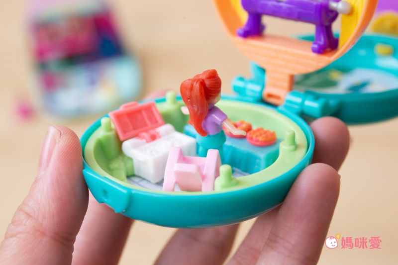 Polly Pocket 口袋波莉 - 口袋波莉迷你百寶盒系列-(共三款造型，隨機出貨不挑款)