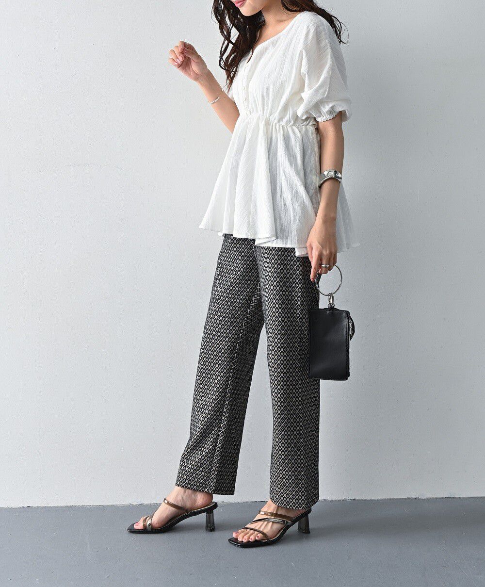 日本 ELENCARE DUE - 純棉 浪漫V領縮腰五分袖上衣-綠