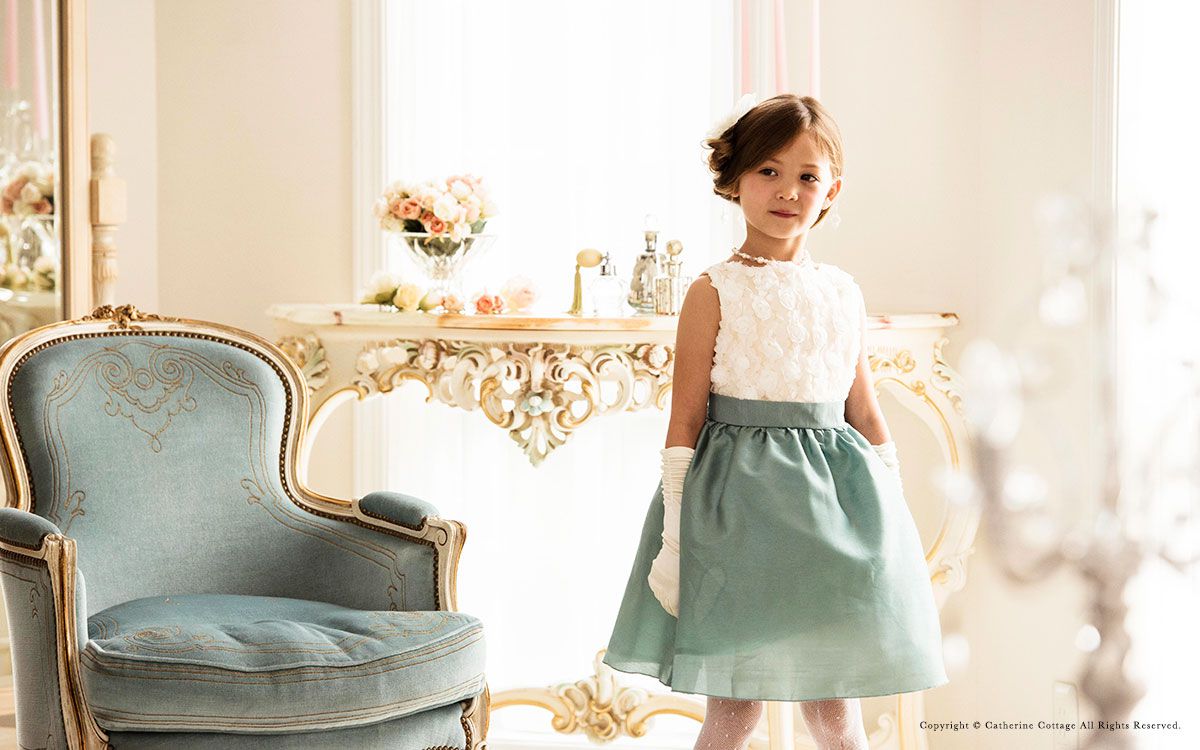 日本 Catherine Cottage - 立體花朵拼接洋裝/小禮服-黑x白