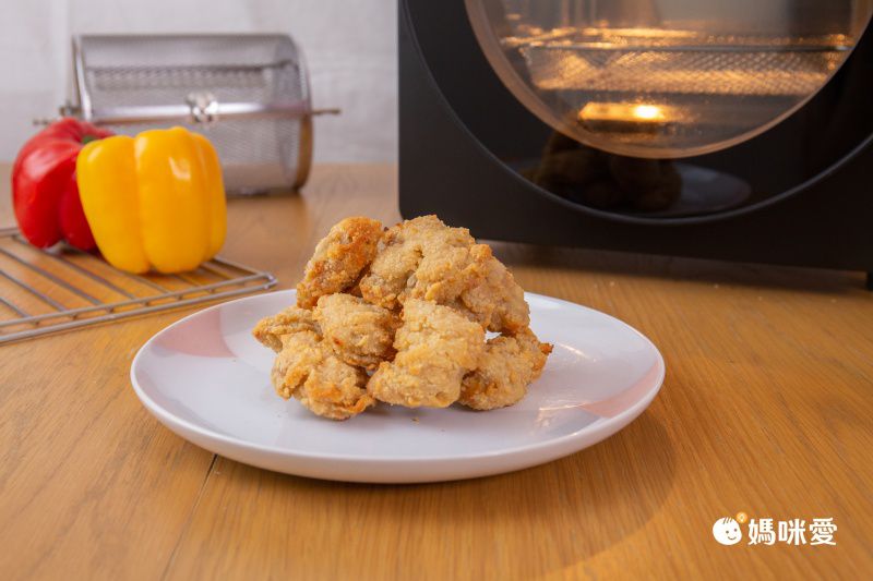 自煮防疫神隊友！14L 容量再進化！ ikiiki 旋風溫控氣炸烤箱