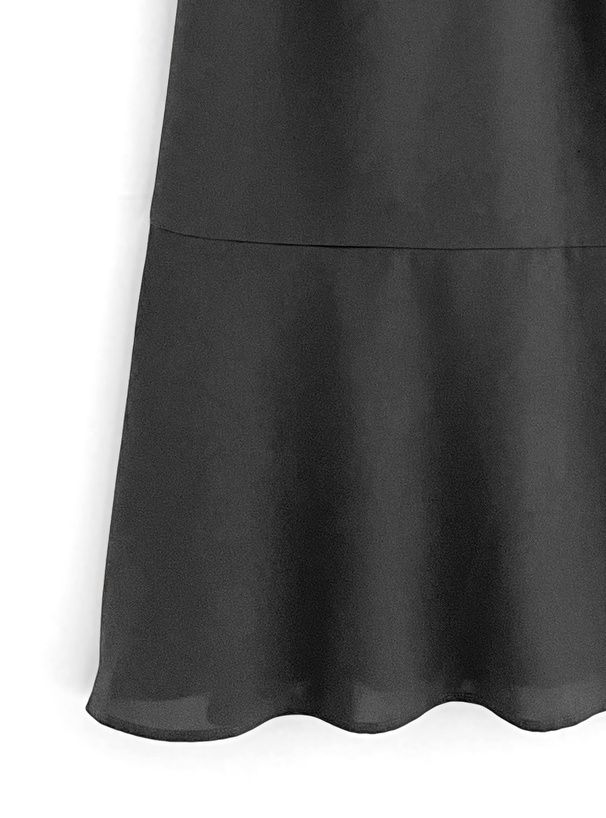 日本 GRL - 華麗蝴蝶結拼接魚尾洋裝-黑x白