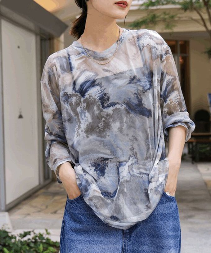 日本 Bab - 雲彩風格透膚美型長袖上衣-藍系