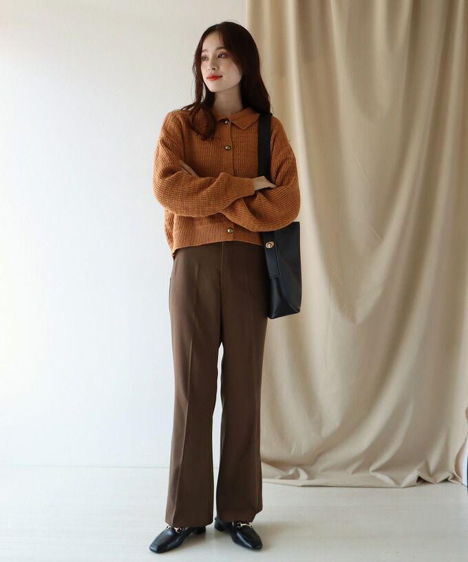 日本 BLUE EAST - 優雅金釦柔軟翻領針織上衣-白