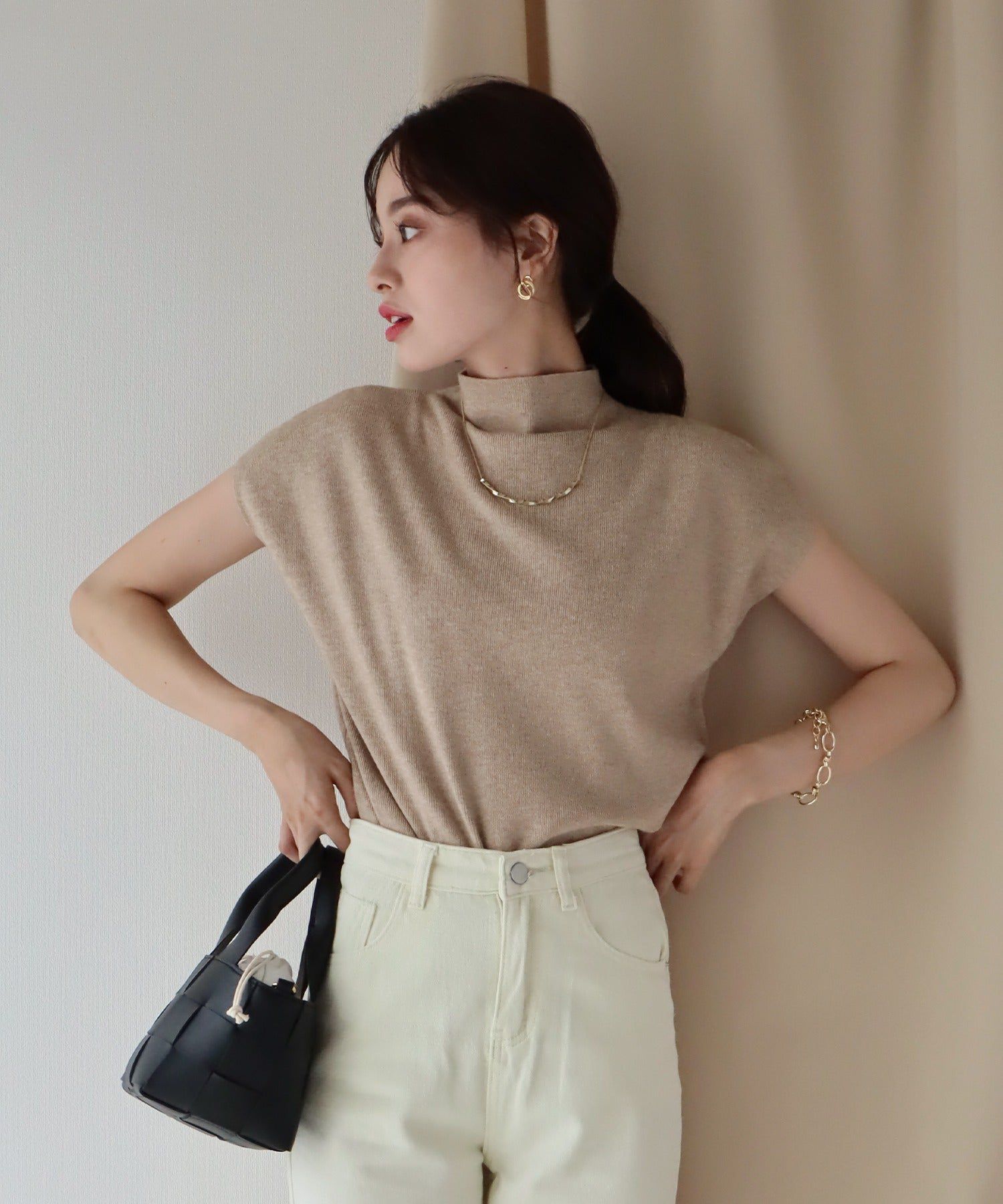 日本 BLUE EAST - 小立領法式袖薄針織上衣-橄欖綠