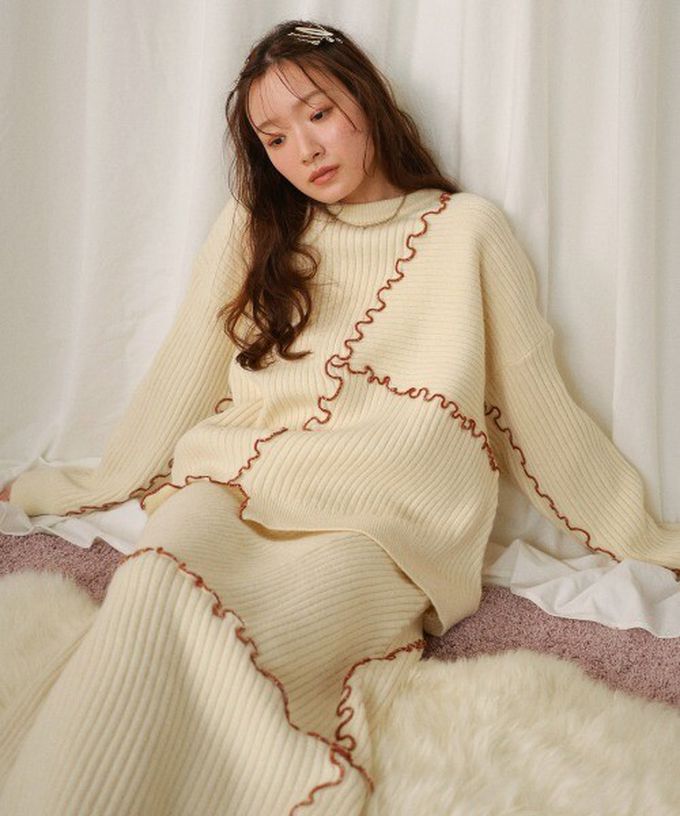 日本 Bab - 柔美曲線點綴寬鬆感針織上衣-灰藍