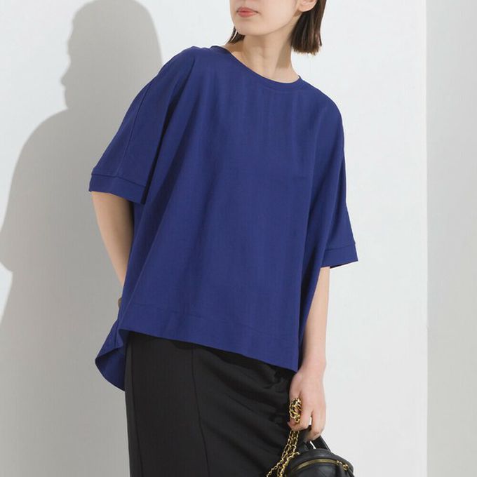 日本 OMNES - 接觸涼感 嫘縈寬鬆短袖上衣-黑底白點