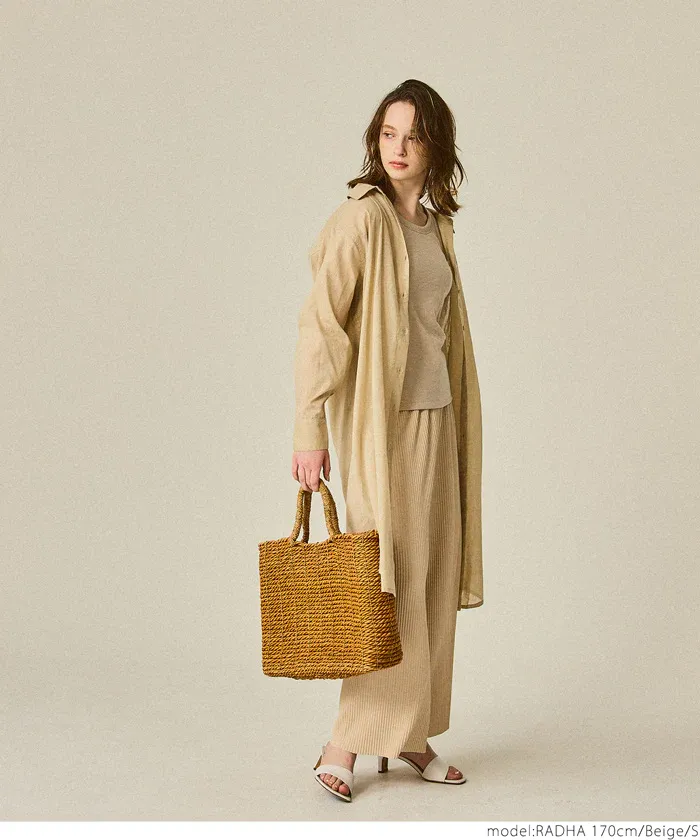 日本 COCA - 簡約美型無袖小可愛/內搭(附bra)-米白