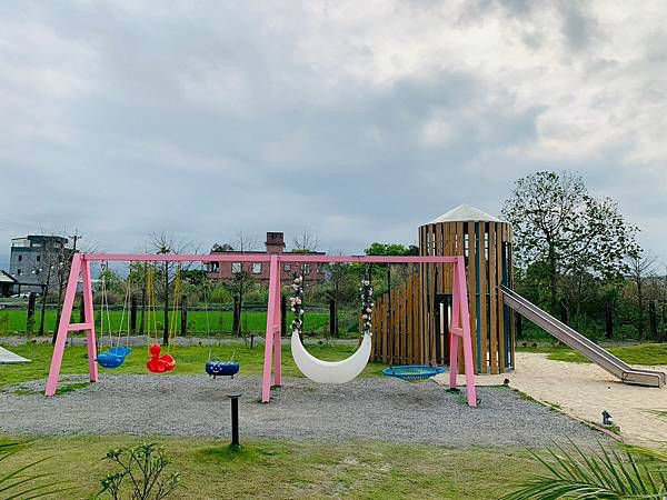 艾玹爾飯店集團 - 四館聯合通用-多愛溫泉會館/天使輕旅/艾玹爾溫泉商旅/天使星夢渡假村(需加價)-雙人平日住宿券含２客早餐-超值4張組-優惠活動使用無效期